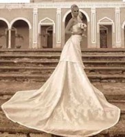 VESTIDOS 3 PIEZAS CON CAUDA DESMONTABLE